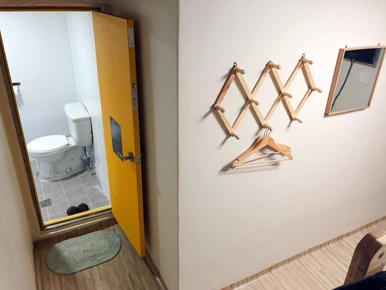 24 Guesthouse Jongno Tower Seoel Buitenkant foto