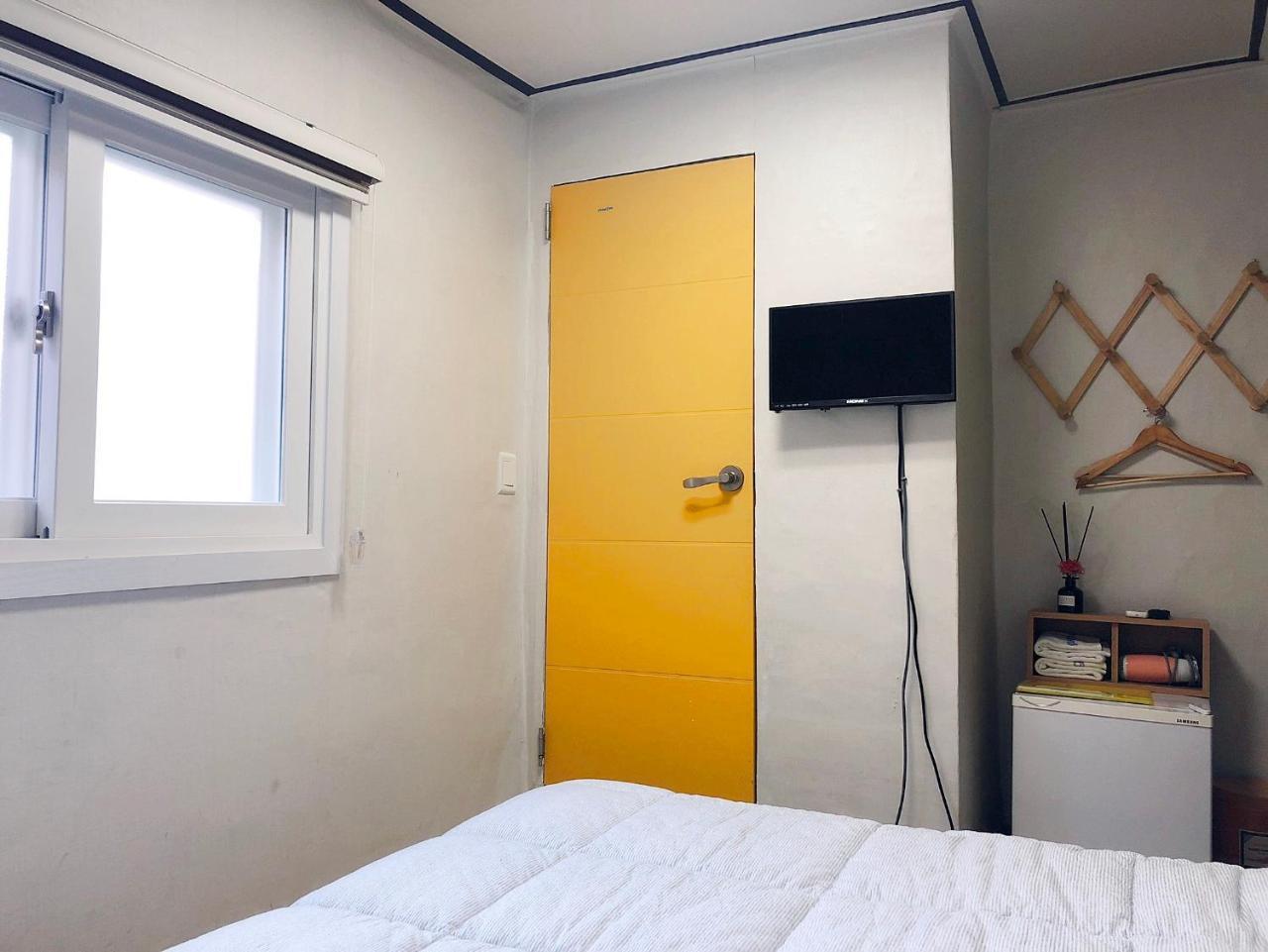 24 Guesthouse Jongno Tower Seoel Buitenkant foto