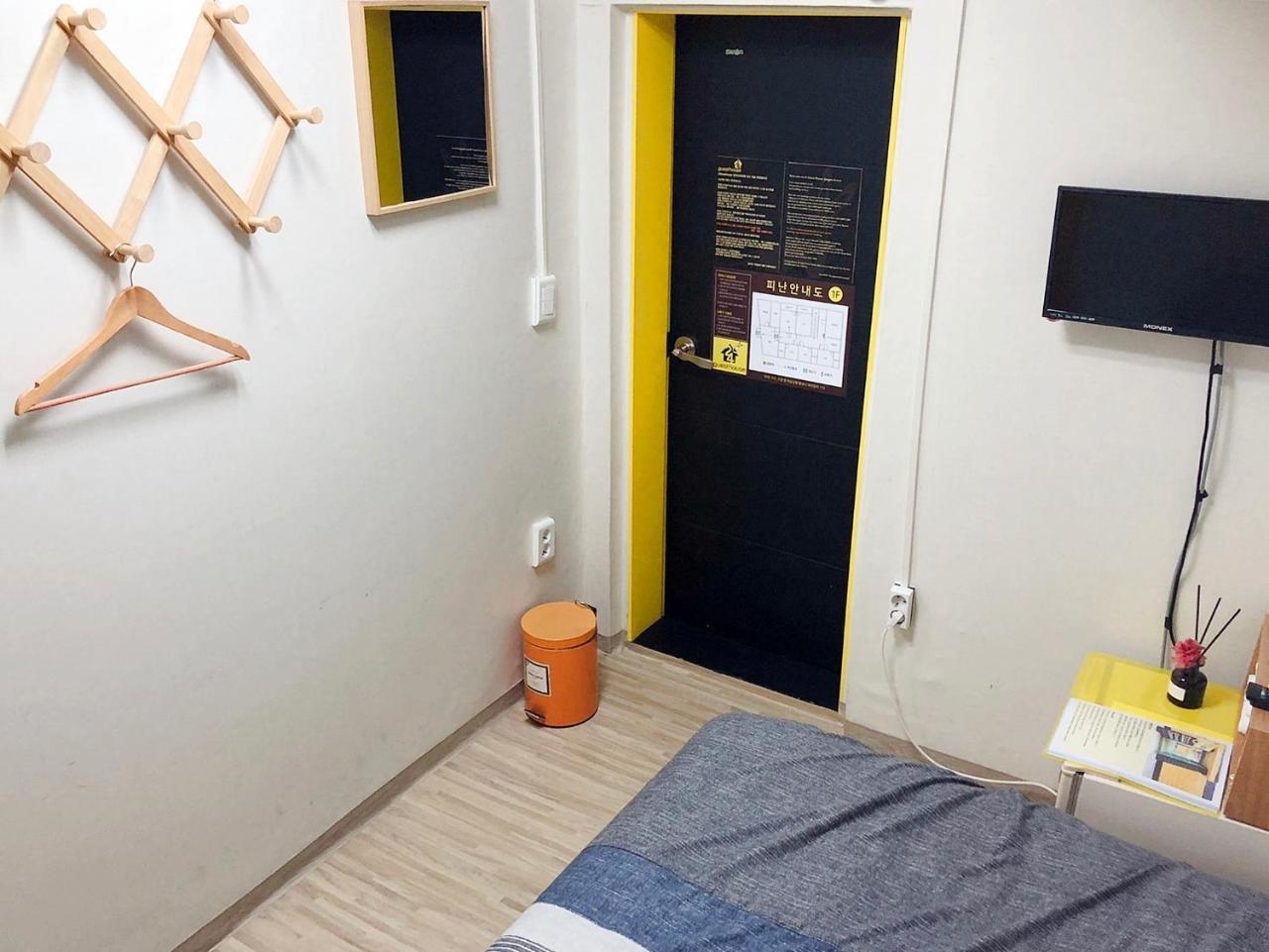 24 Guesthouse Jongno Tower Seoel Buitenkant foto