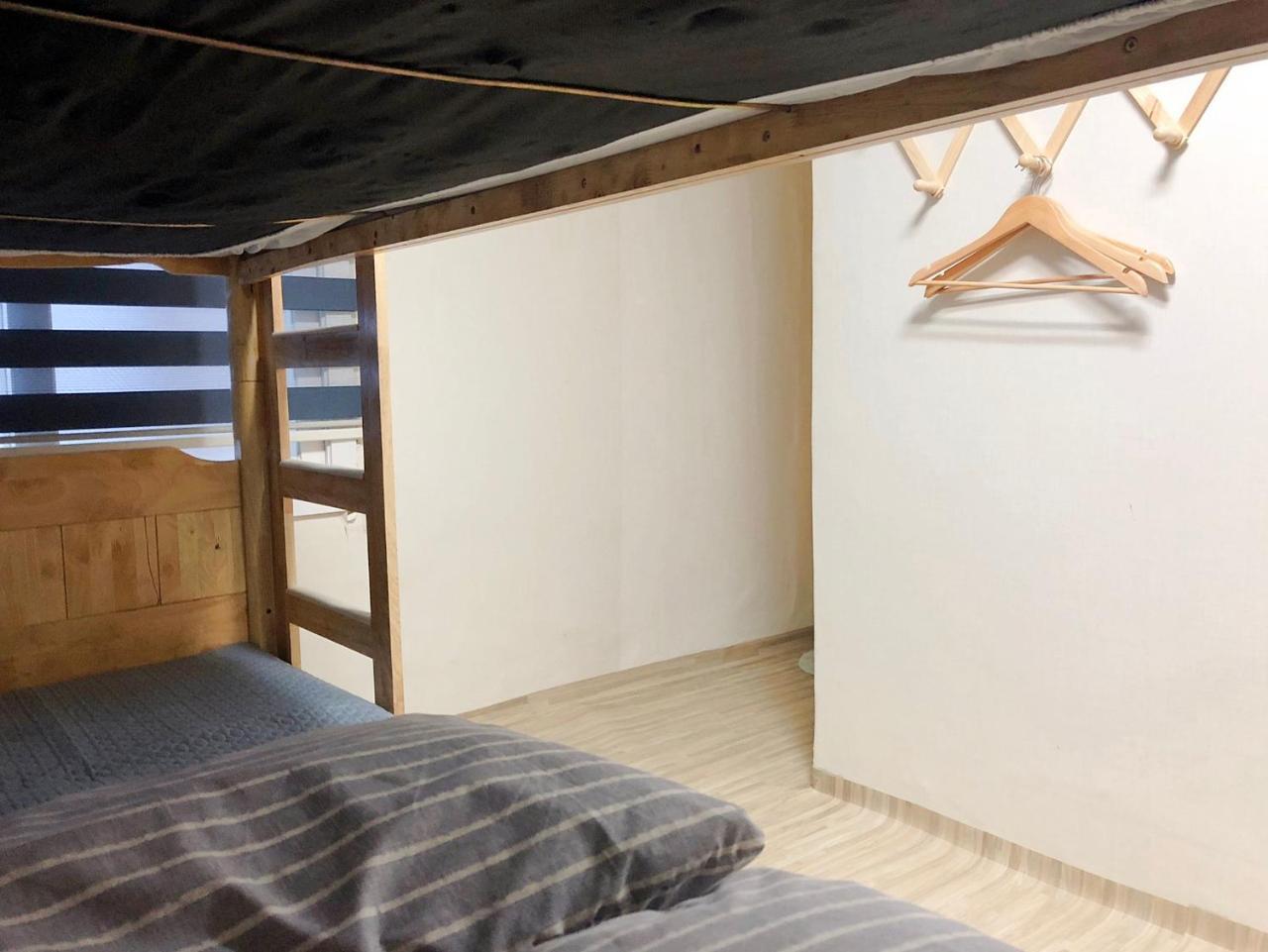 24 Guesthouse Jongno Tower Seoel Buitenkant foto