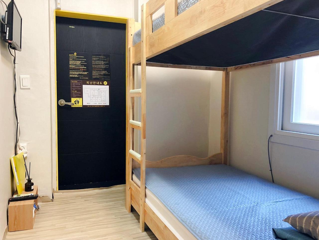 24 Guesthouse Jongno Tower Seoel Buitenkant foto