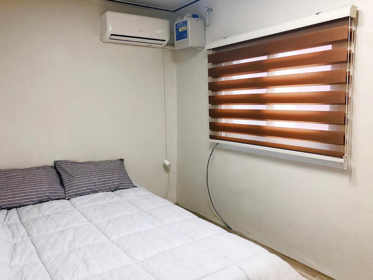 24 Guesthouse Jongno Tower Seoel Buitenkant foto